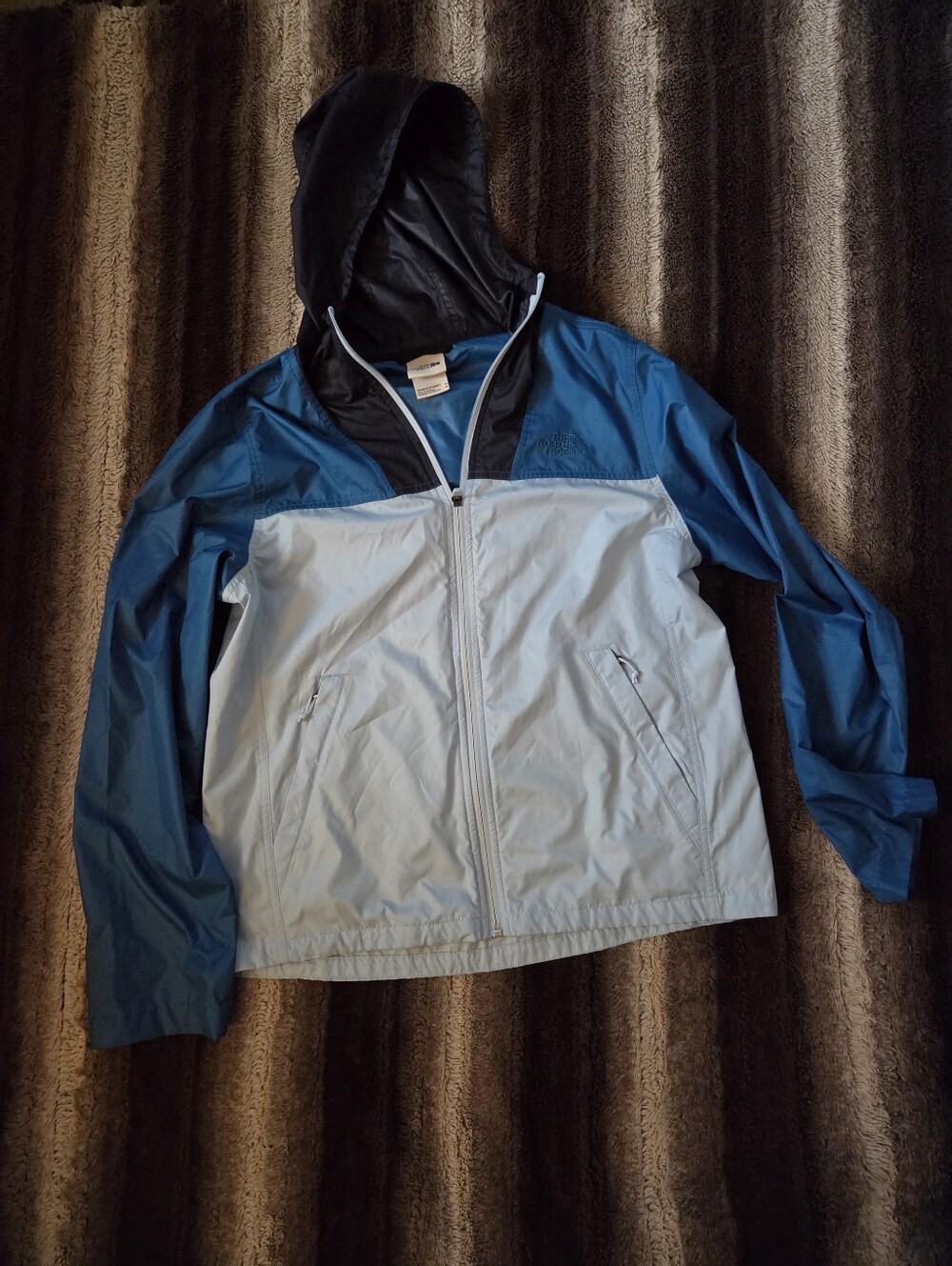 The North Face Cyclone Windbreaker Size M
